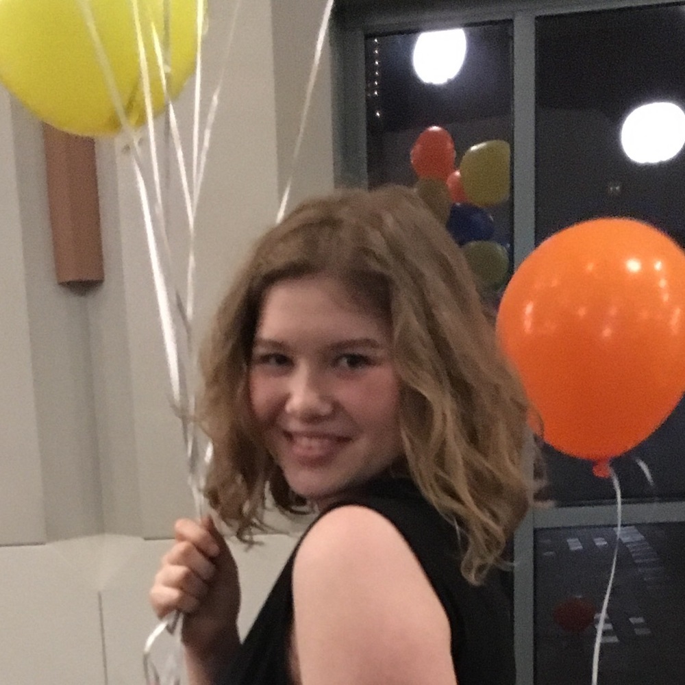 Meet your Posher, Alayna